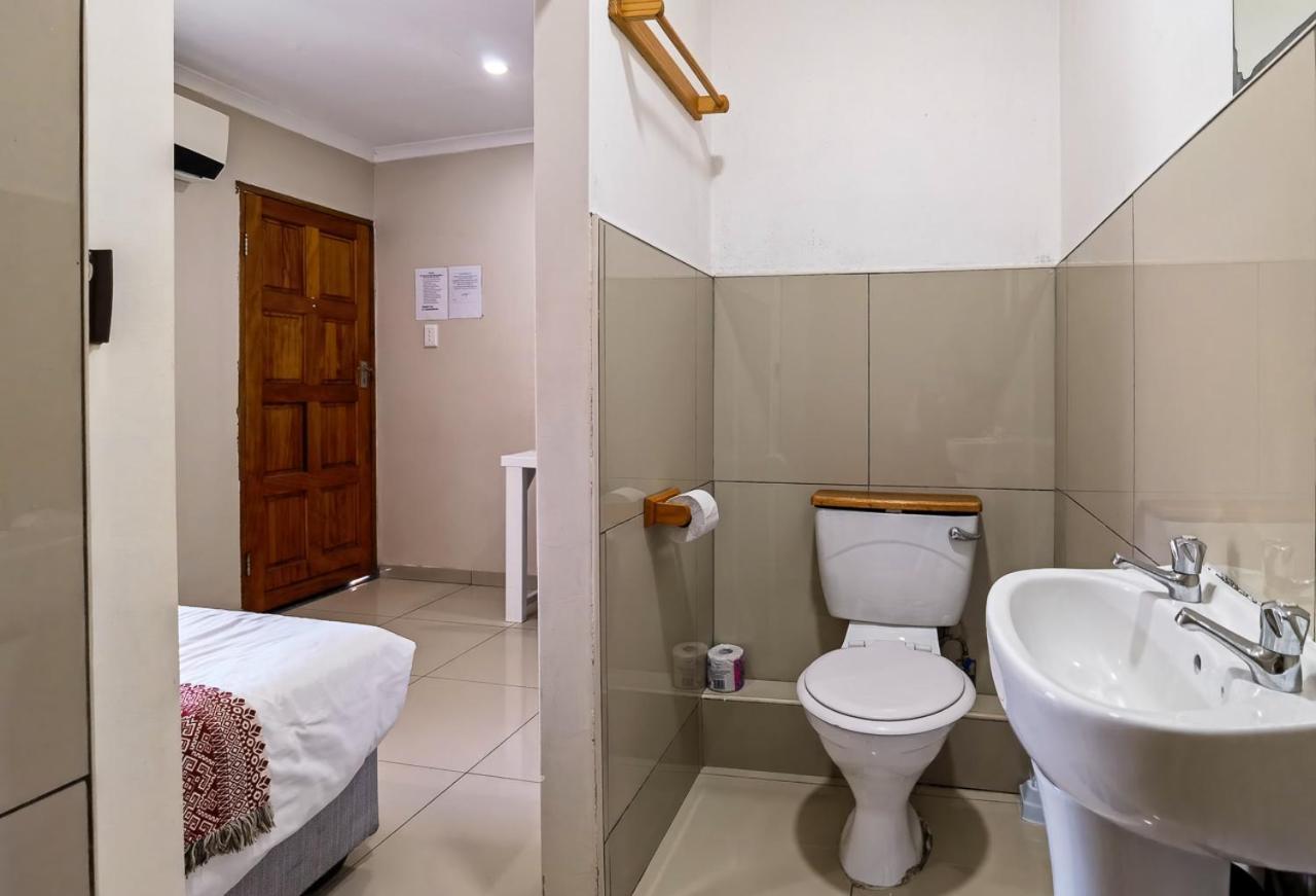 Ballito Backpackers Esterno foto