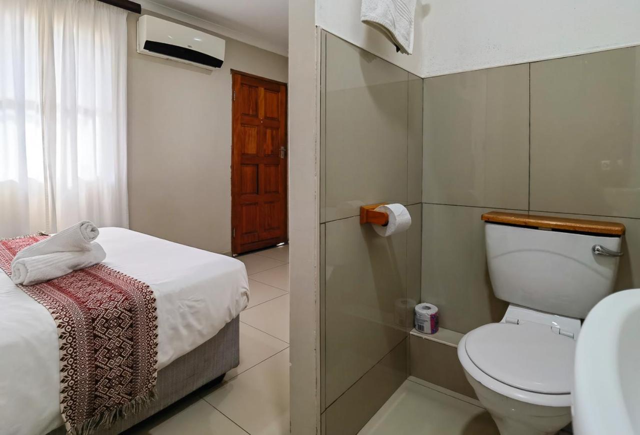 Ballito Backpackers Esterno foto