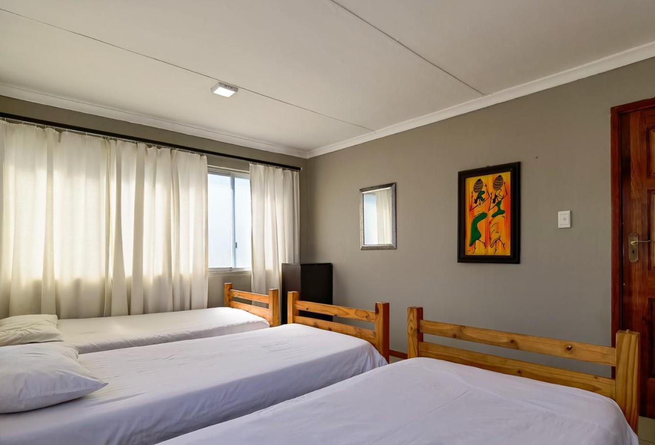 Ballito Backpackers Esterno foto